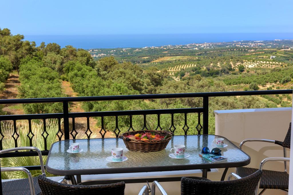 Villa Laga With Pool, 300M To Taverns, Childrens Area, Bbq! Κυριάννα Εξωτερικό φωτογραφία