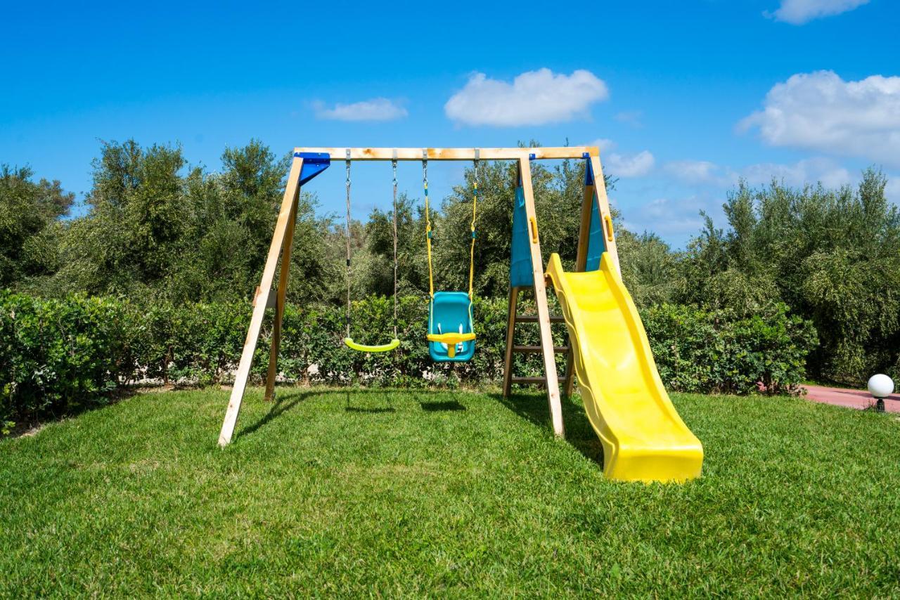 Villa Laga With Pool, 300M To Taverns, Childrens Area, Bbq! Κυριάννα Εξωτερικό φωτογραφία